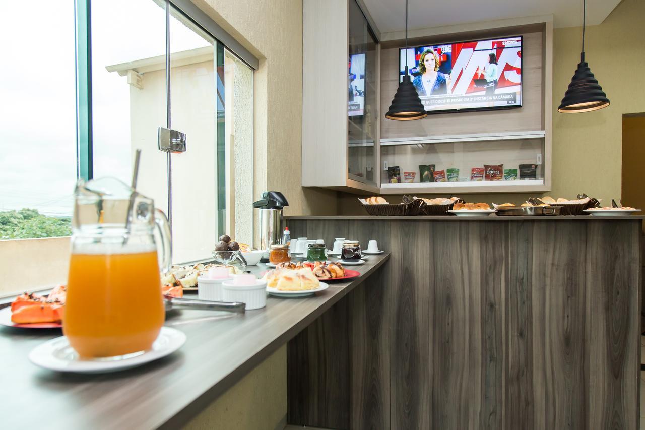 Smart Hotel Rio Verde Extérieur photo
